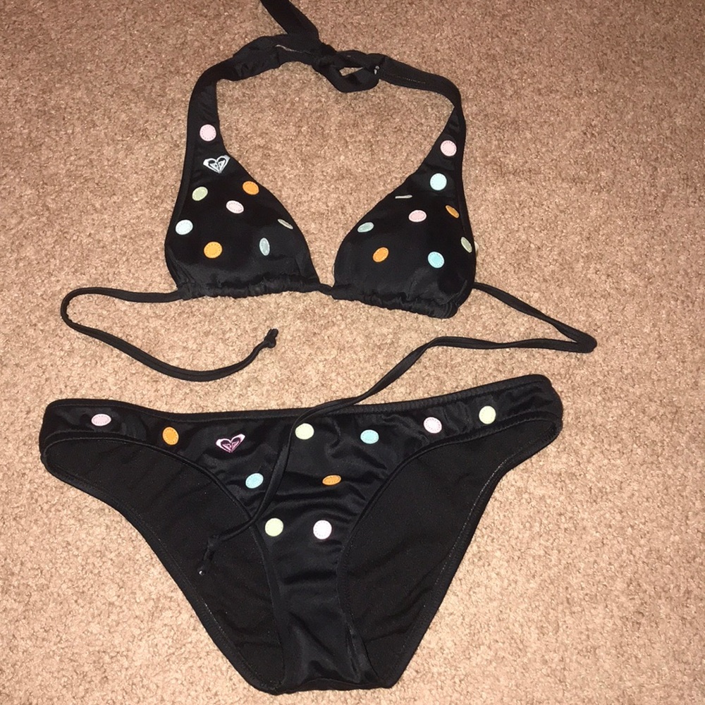 Super cute swimsuit.